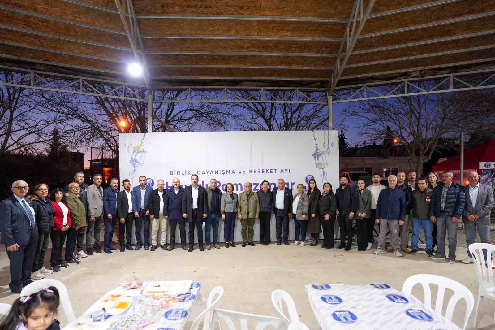 Denizköy sakinleri Didim Belediyesi’nin iftar sofrasında buluştu
