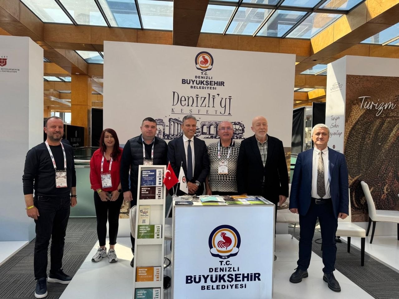 Denizli Büyükşehir kentin turizm vizyonunu Antalya’da sergiledi
