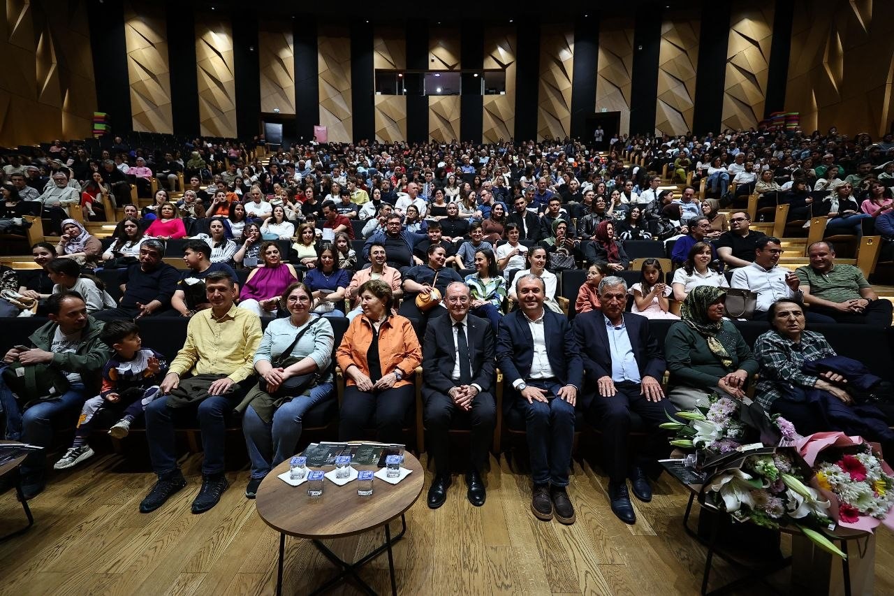 Denizli Büyükşehirden klasik müzik resitali
