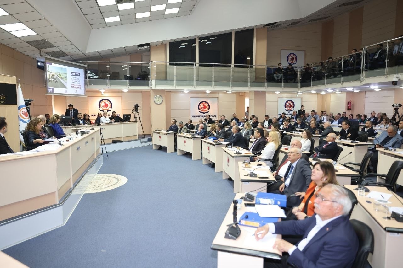 Denizli Büyükşehir’in 2025 faaliyet raporu meclisten geçti
