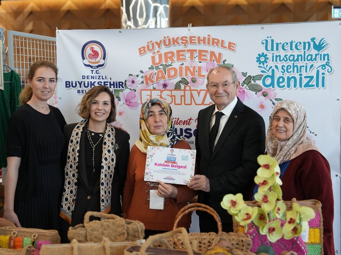 Denizli Büyükşehirle 3 gün dolu dolu festival
Denizli Büyükşehirle 3 gün dolu dolu festival