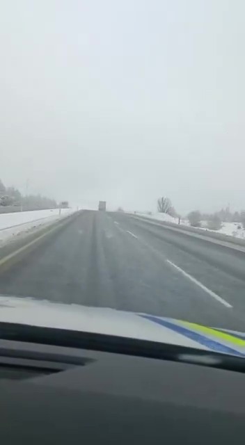 Denizli emniyeti sürücülere kar yağışı sonrası uyarıda bulundu
