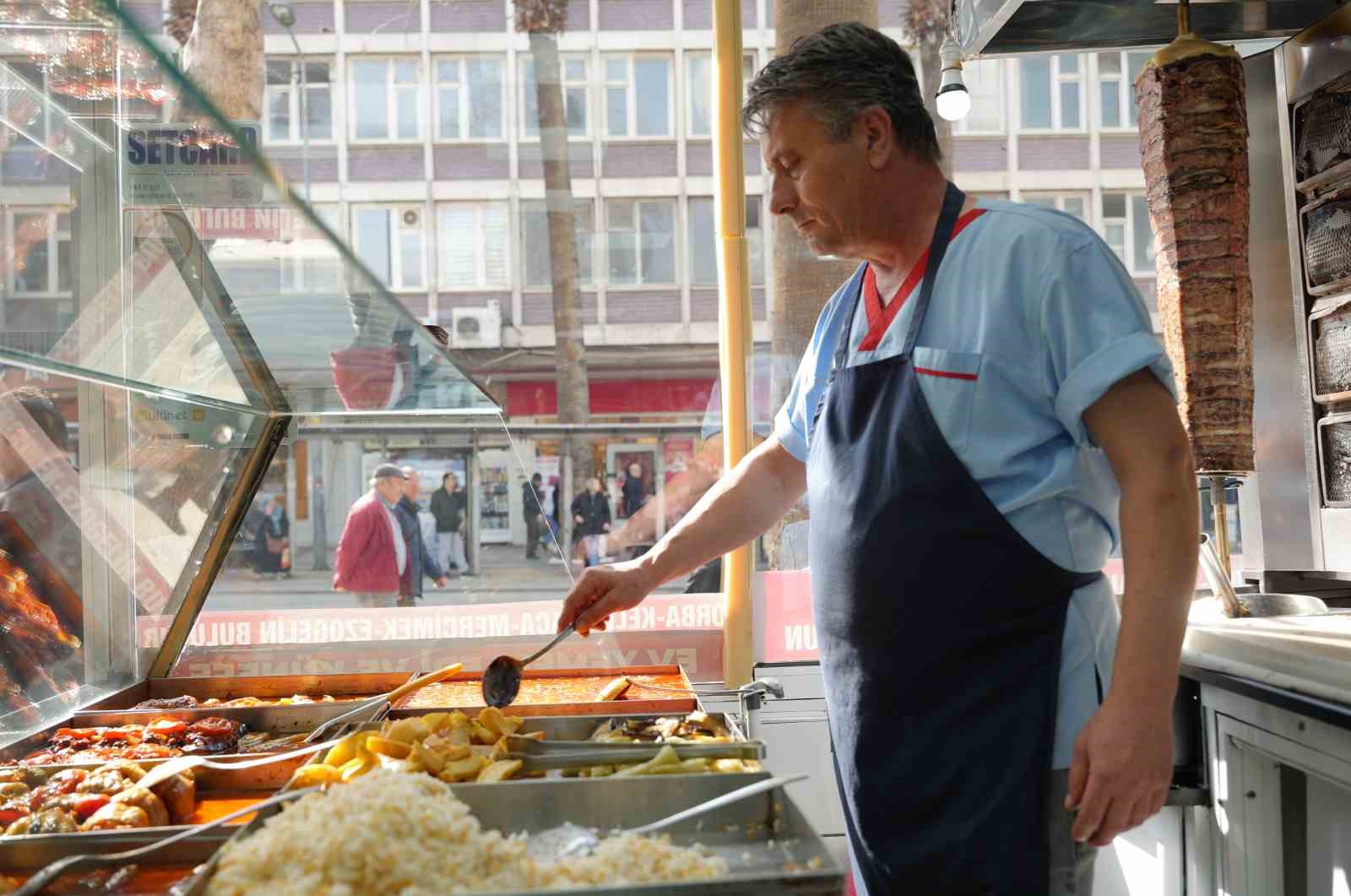 Denizli Esnaf Odasından bayram öncesi yerel esnafla dayanışma çağrısı
