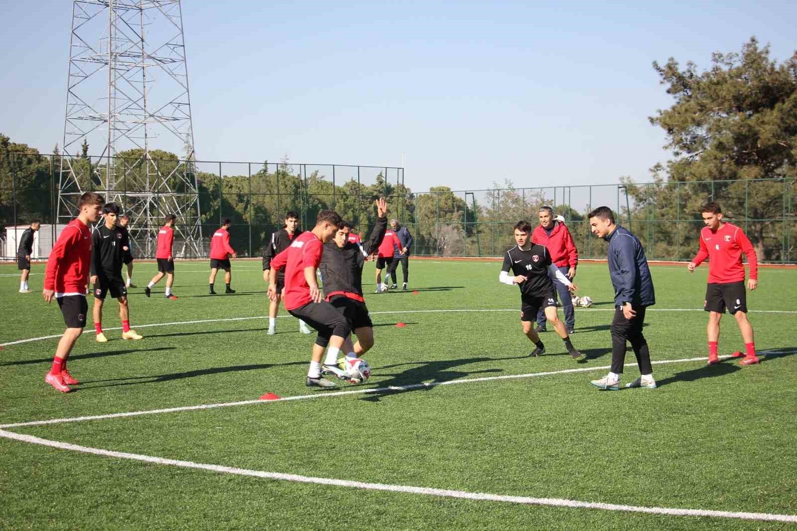 Denizli İdman Yurdu, düşme korkusu yaşayan Söke’yi misafir edecek
