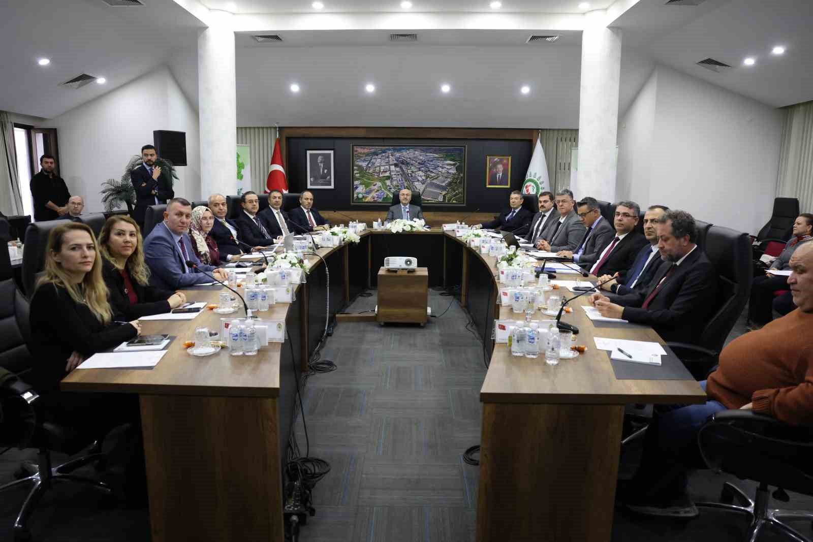 Denizli İl İstihdam ve Mesleki Eğitim Kurulu Toplantısını OSB ev sahipliği yaptı
