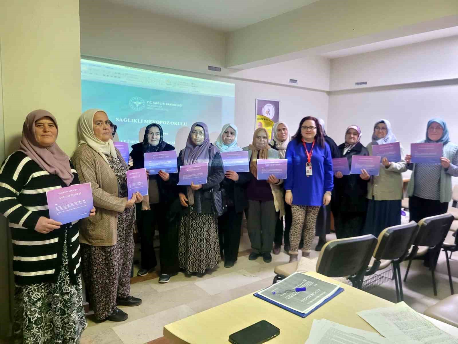 Denizli İl Sağlık Müdürlüğü’nden ‘Sağlıklı Menopoz Okulu’ projesi
