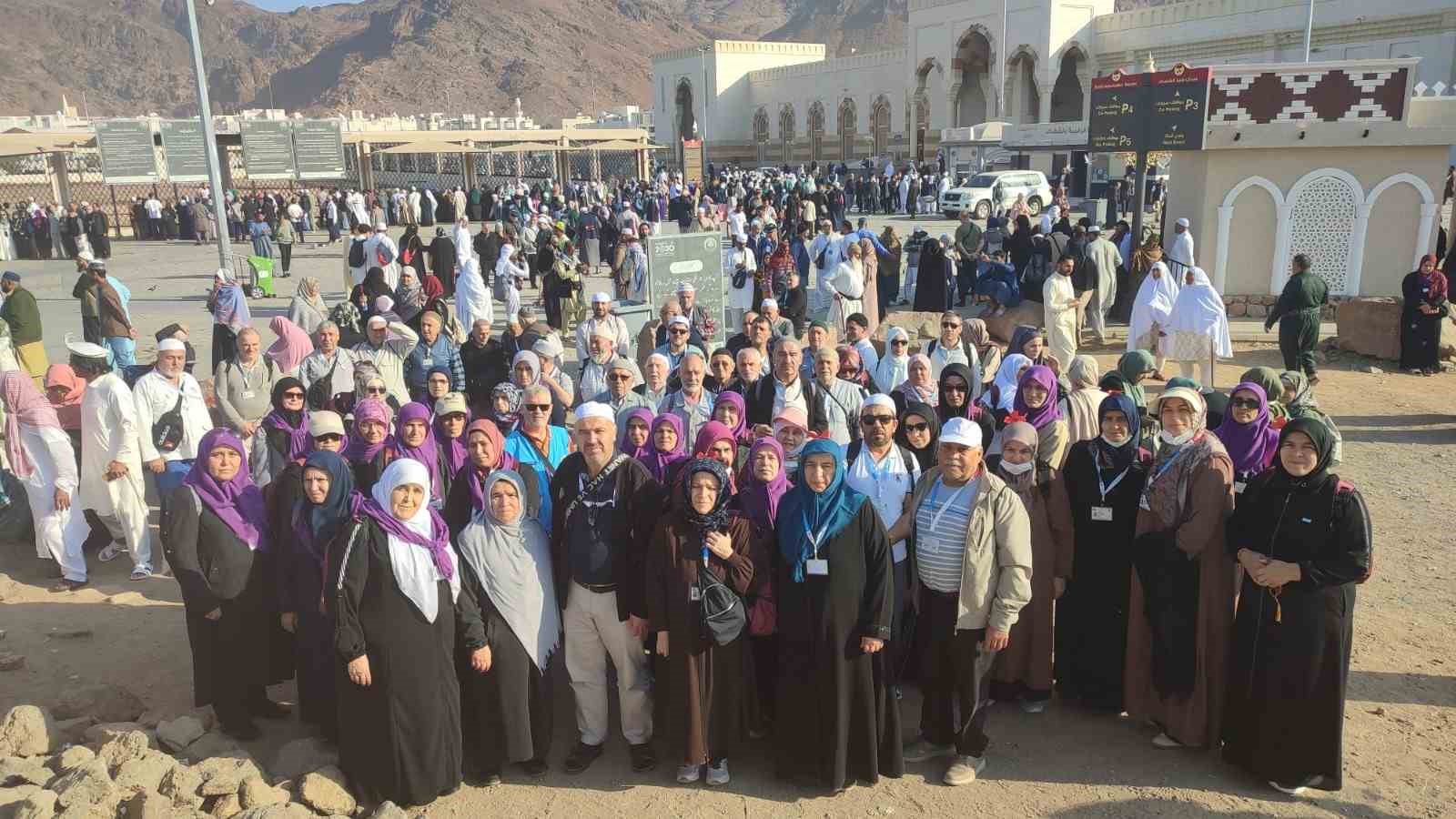 Denizli kafilesinden kutsal topraklarda duygu dolu ziyaretler
