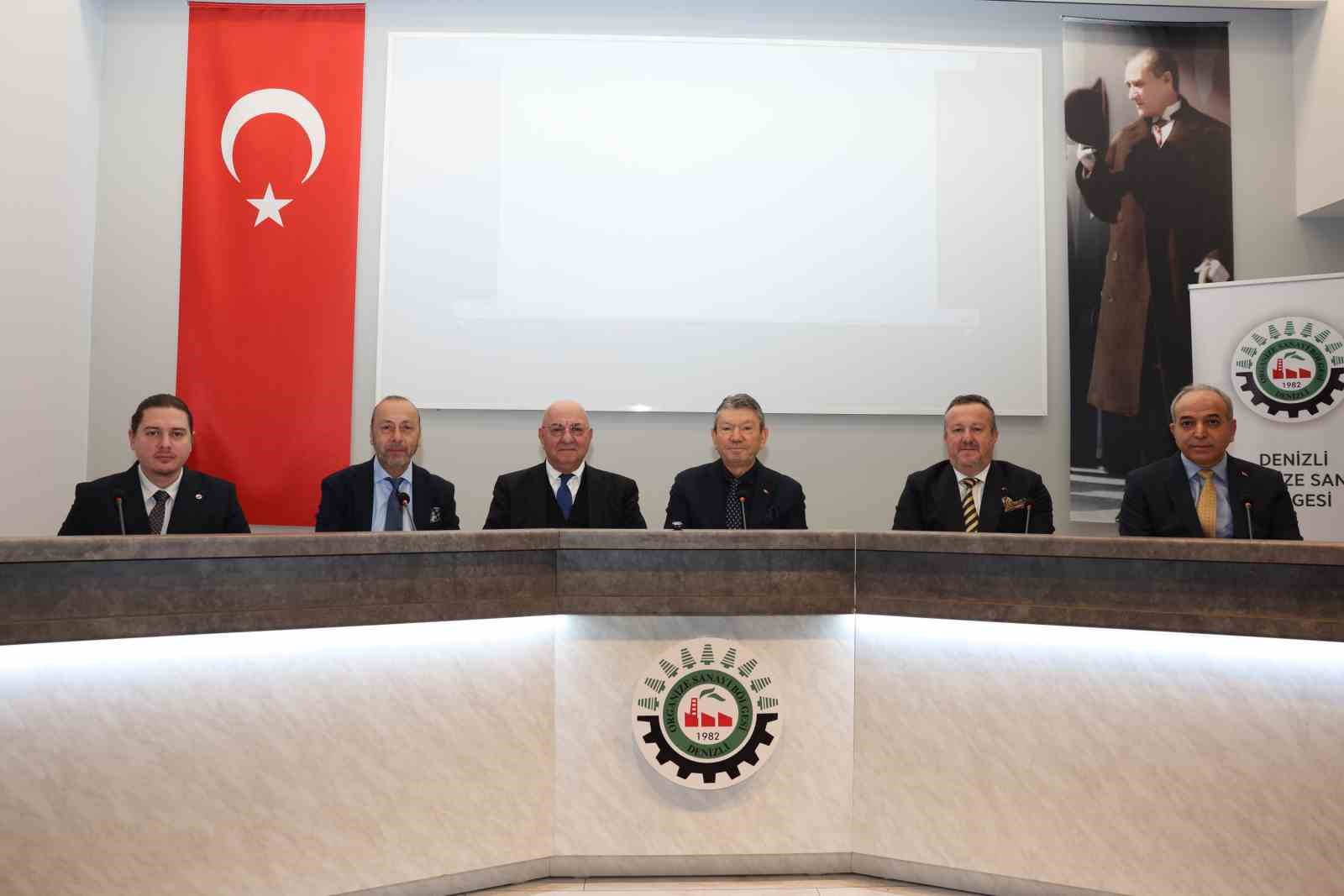Denizli OSB Yönetimi vizyon projeleri ve yeni yatırımları anlattı
Denizli OSB Yönetimi vizyon projeleri ve yeni yatırımları anlattı