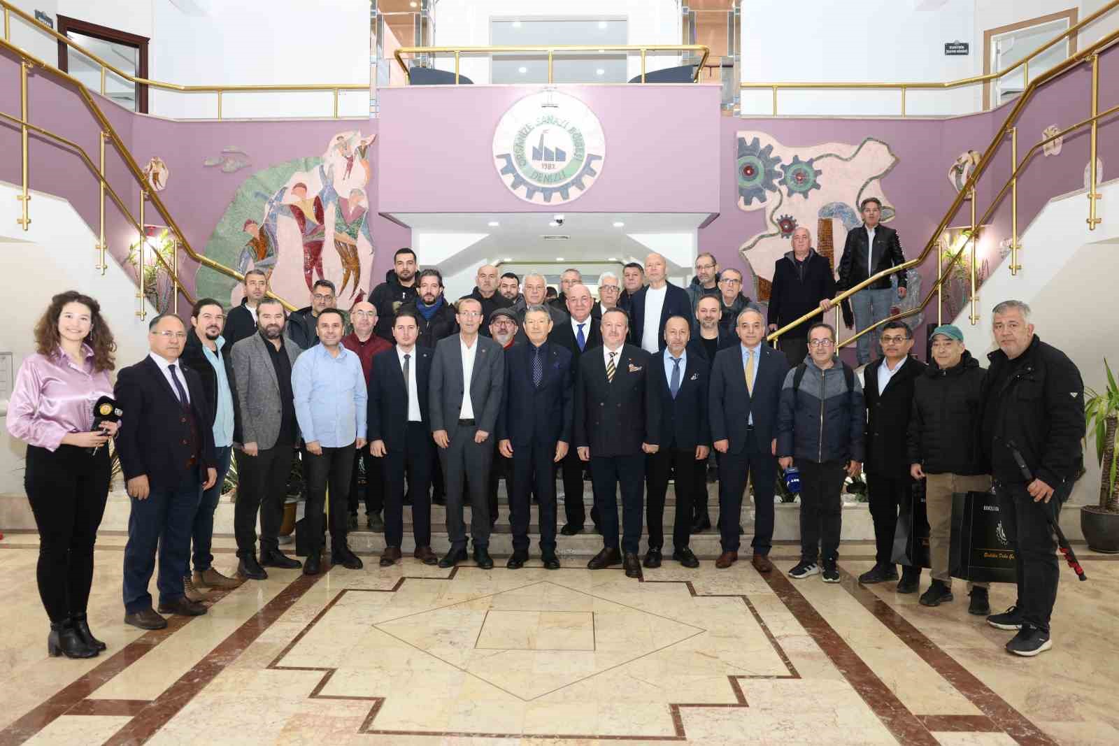 Denizli OSB Yönetimi vizyon projeleri ve yeni yatırımları anlattı
Denizli OSB Yönetimi vizyon projeleri ve yeni yatırımları anlattı
