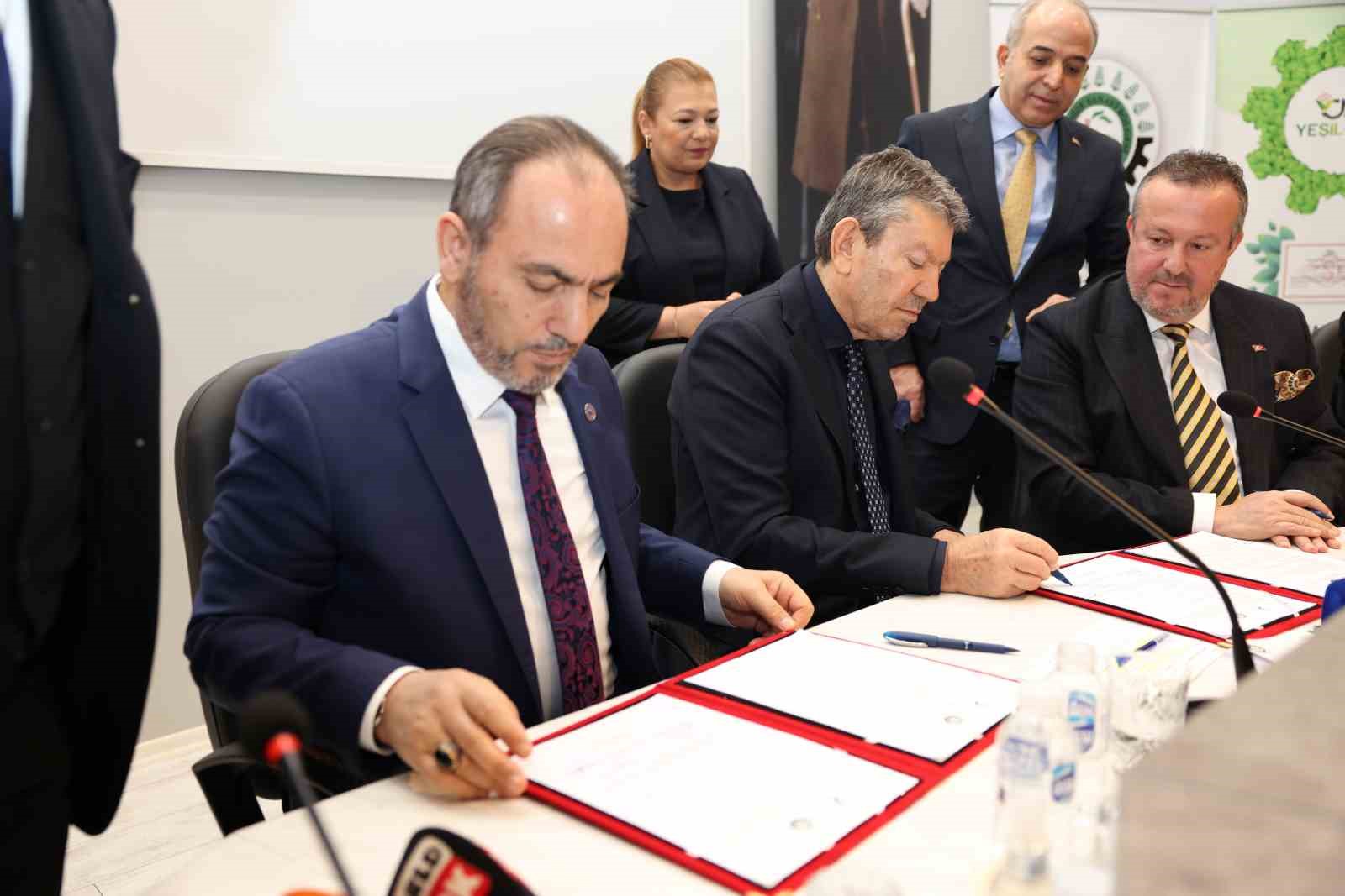 Denizli OSB’ye meslek yüksekokulu kazandırılıyor
Denizli OSB’ye meslek yüksekokulu kazandırılıyor