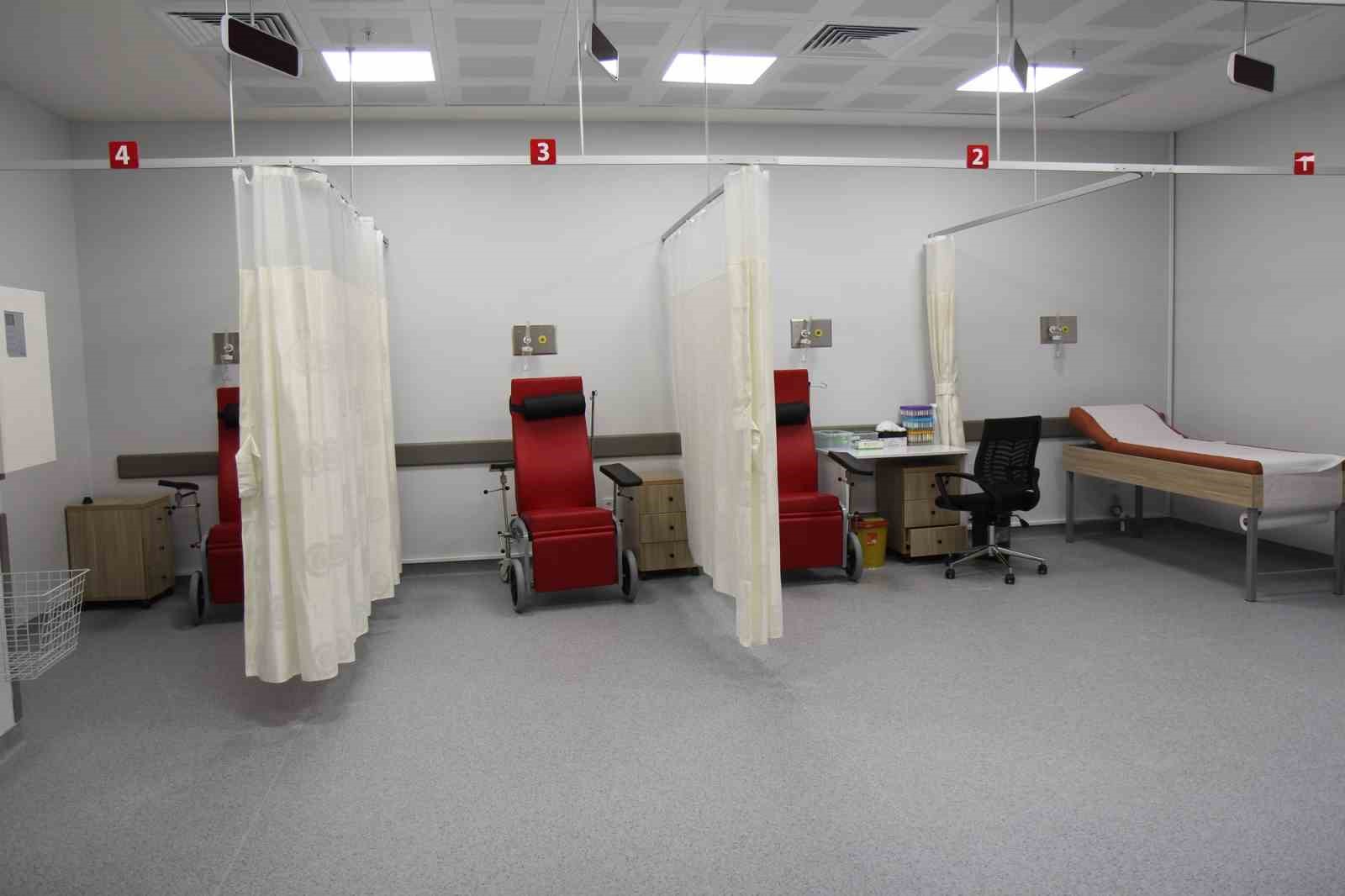 Denizli şehir hastanesi tamamlandığında yatak sayısında Türkiye ortalamasının üzerine çıkacak
Denizli şehir hastanesi tamamlandığında yatak sayısında Türkiye ortalamasının üzerine çıkacak