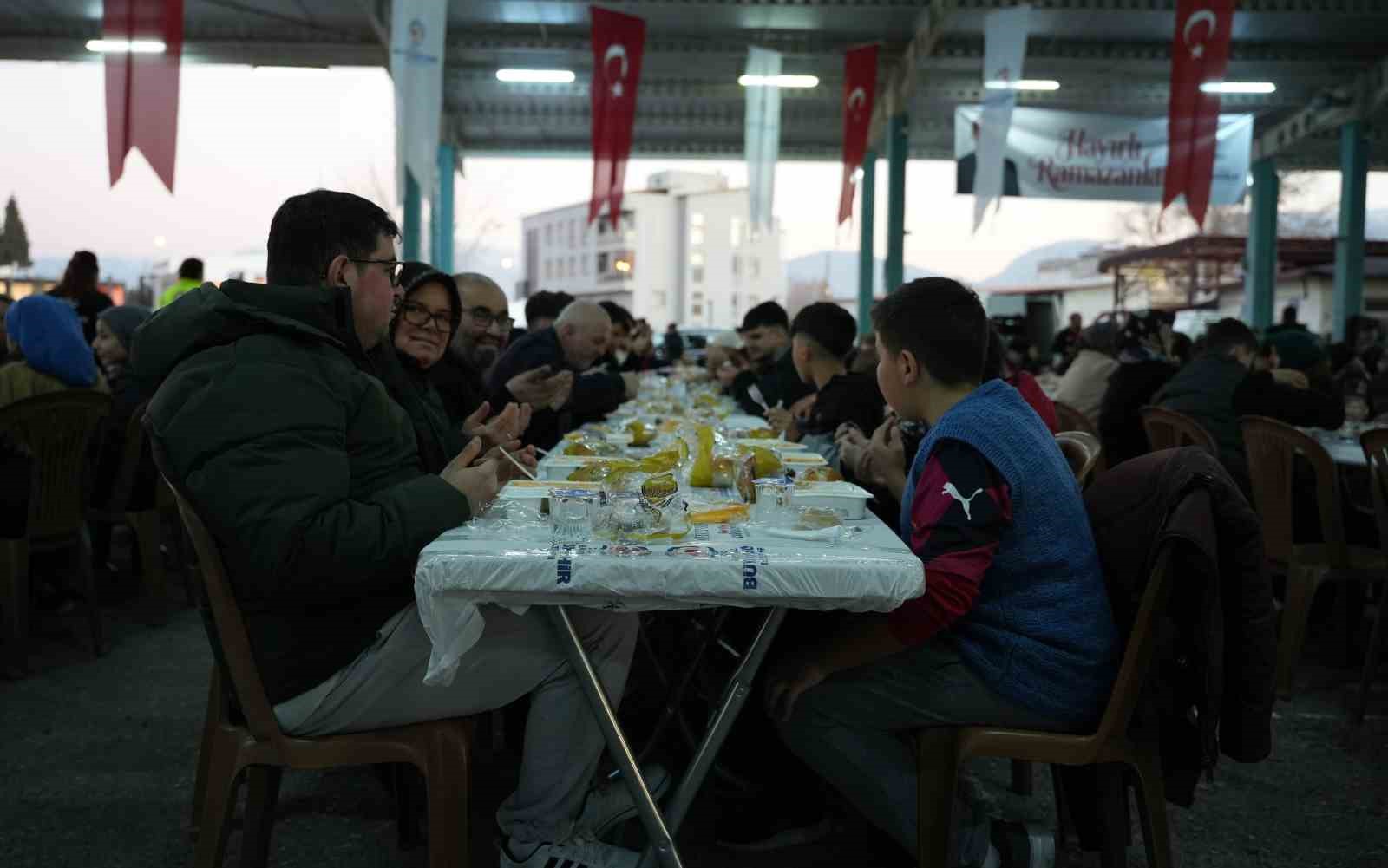 Denizli Ticaret Odasının geleneksel iftar sofrası bu yıl Sevindik ’de kuruldu
