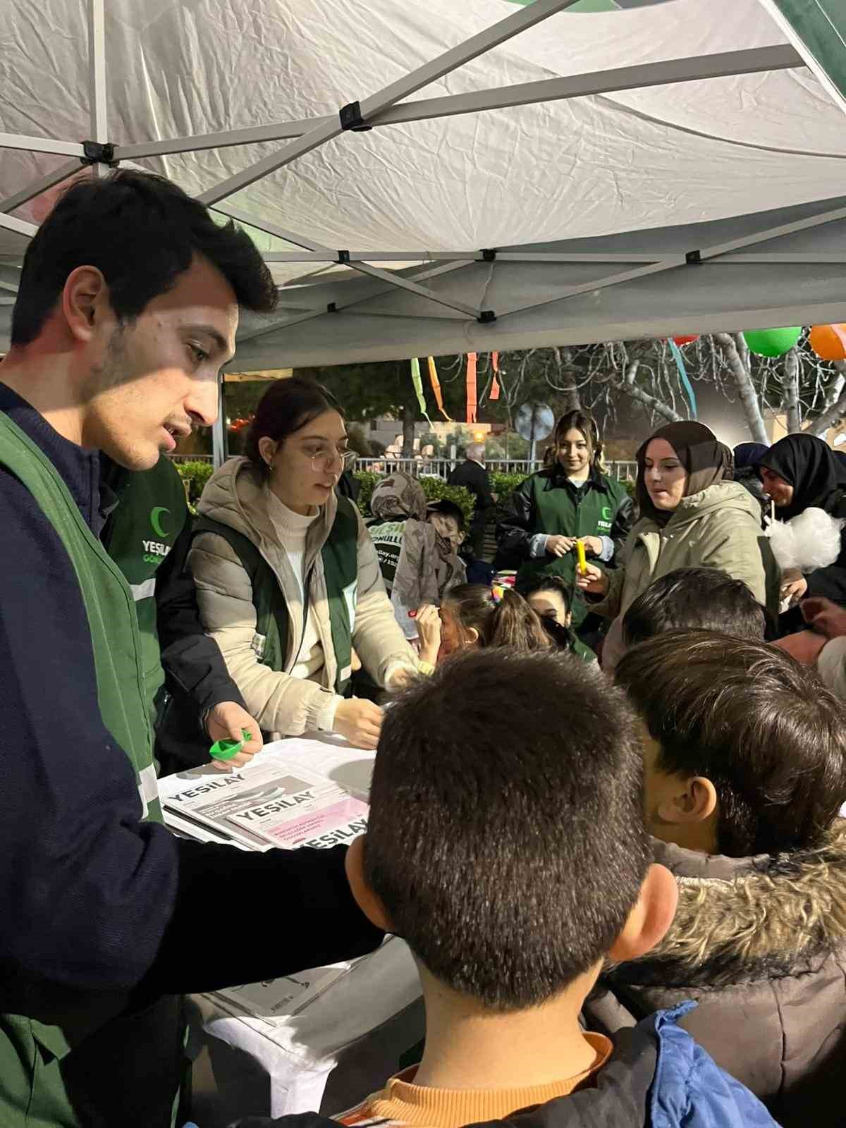 Denizli Yeşilay Haftası’nda yeşile büründü
