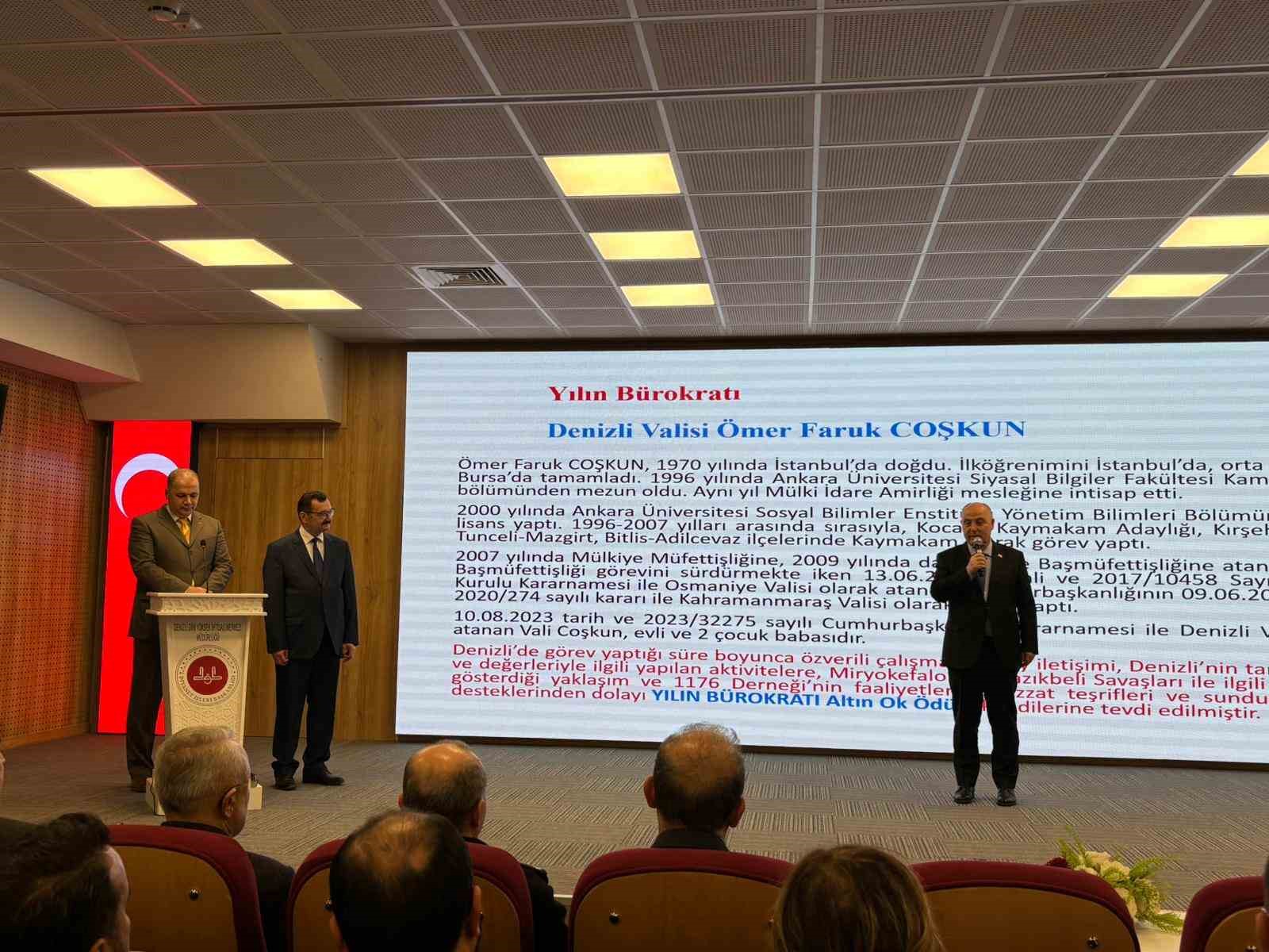 Denizli’de ’2025 Altın Ok’ ödülü Vali Coşkun’a verildi
