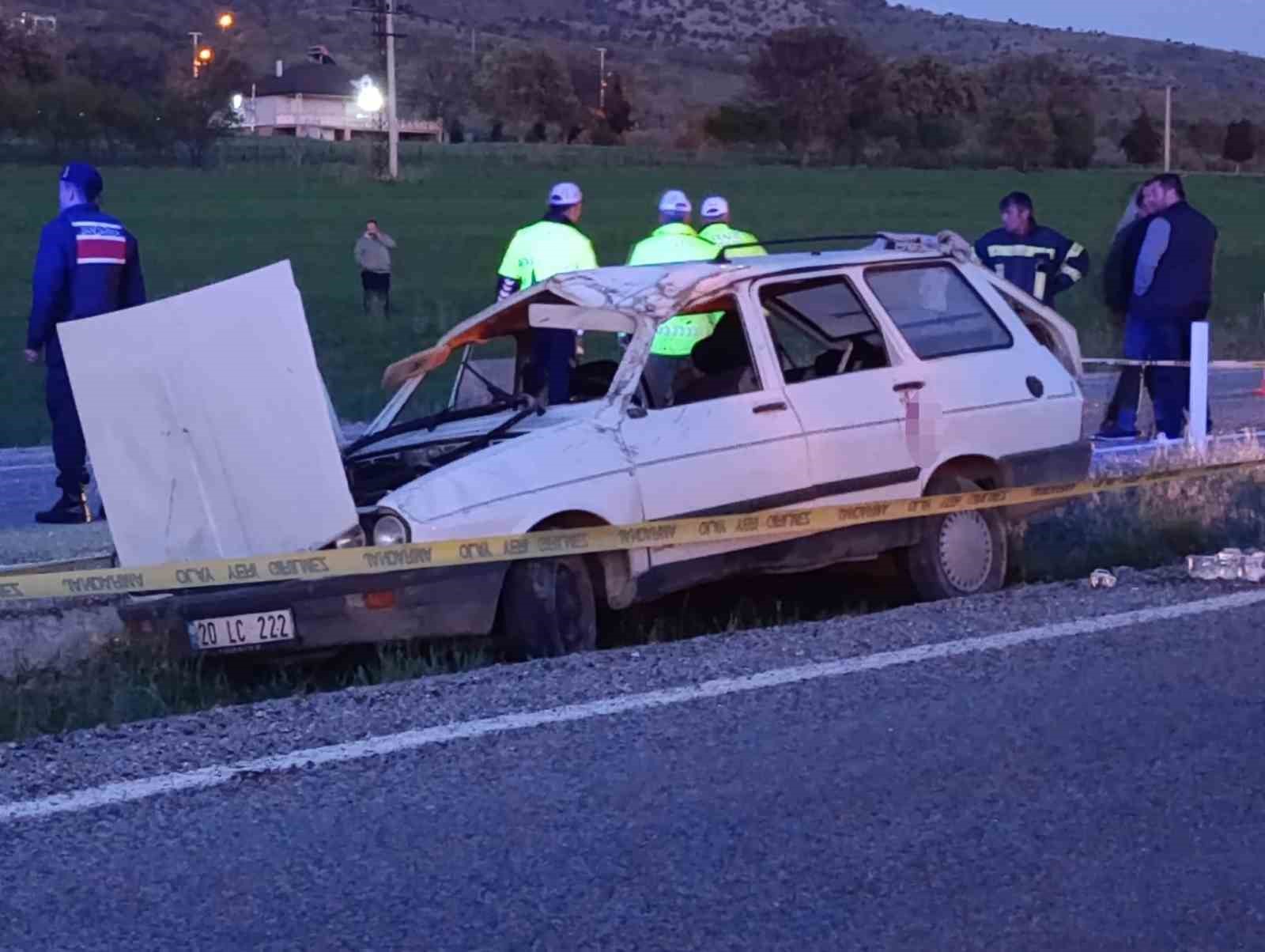 Denizli’de otomobil takla attı: 1 ölü, 4 yaralı
