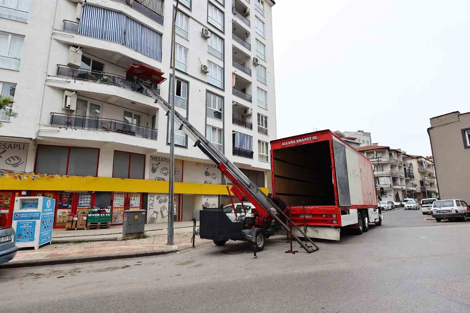 Denizli’de taşınan ailelere verilen destek 1,77 milyon TL’ye ulaştı
