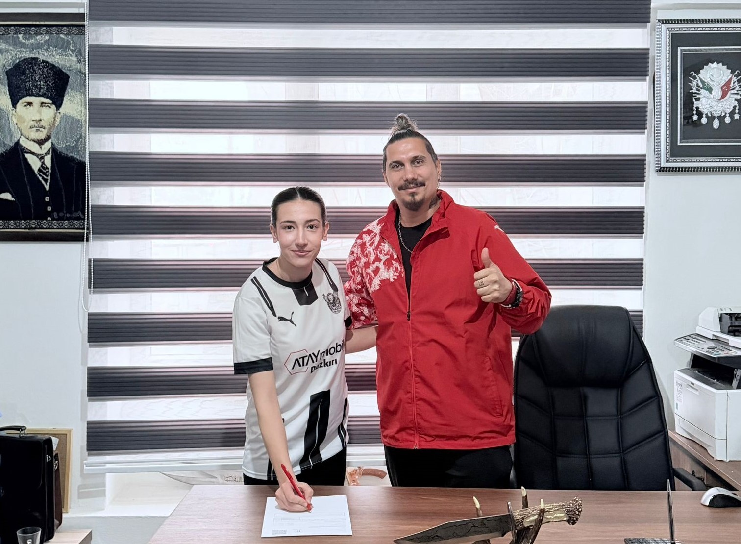 Denizlili kadınlar, 3. Lig’de şampiyonluk hedefliyor
Denizlili kadınlar, 3. Lig’de şampiyonluk hedefliyor