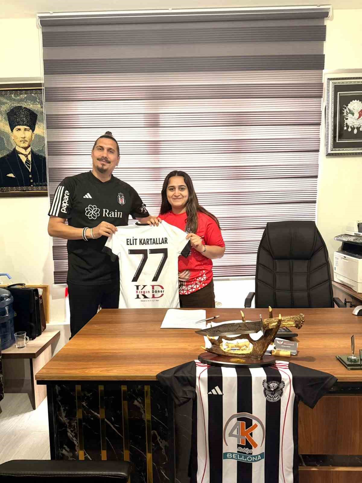 Denizlili kadınlar, 3. Lig’de şampiyonluk hedefliyor
Denizlili kadınlar, 3. Lig’de şampiyonluk hedefliyor