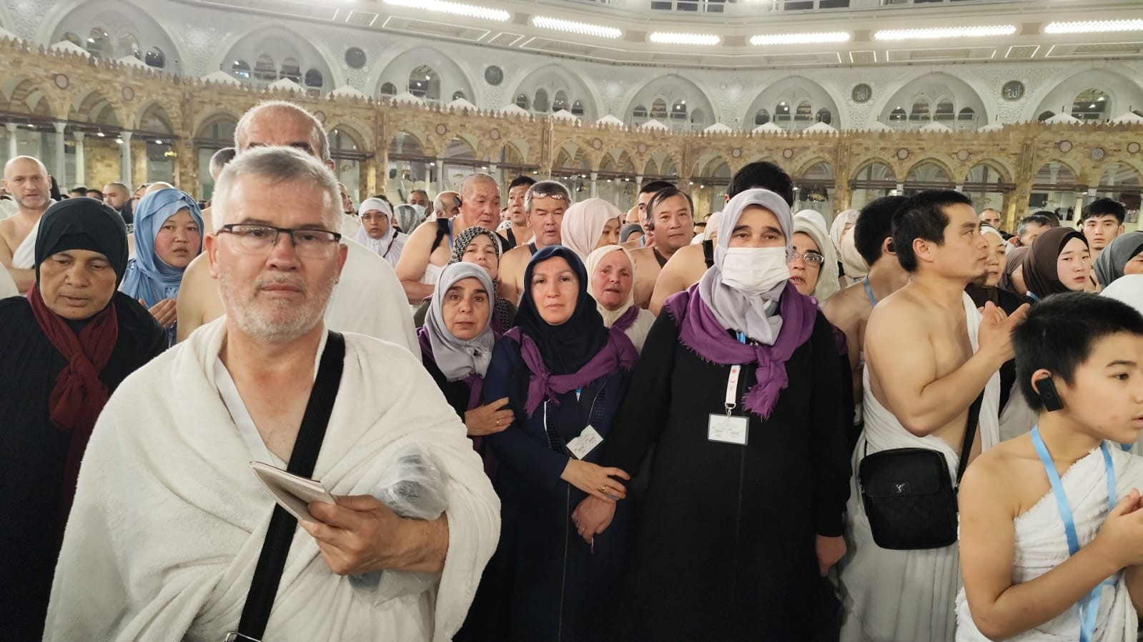 Denizlili umreciler Mekke’de ilk umre ibadeti gerçekleştirildi
Denizlili umreciler Mekke’de ilk umre ibadeti gerçekleştirildi