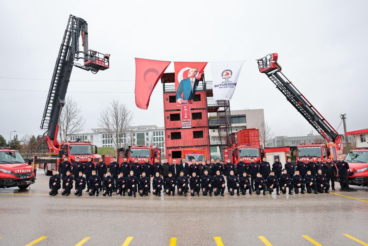 Denizli’nin ateş savaşçılarına yeni kan
Denizli’nin ateş savaşçılarına yeni kan