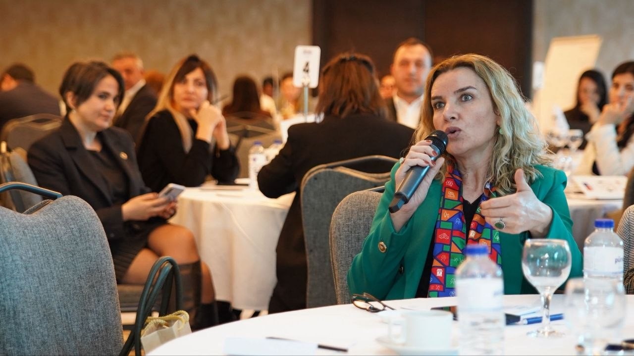 Denizli’nin eşitlikçi yerel yönetim vizyonu çalıştayda yer aldı
Denizli’nin eşitlikçi yerel yönetim vizyonu çalıştayda yer aldı