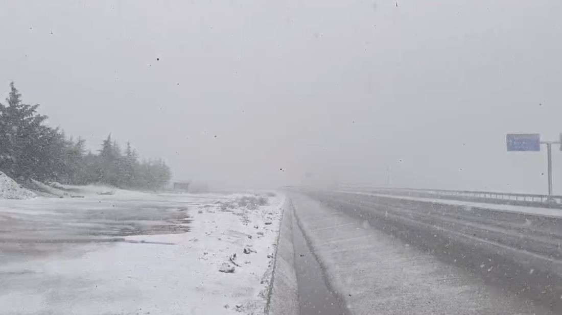 Denizli’nin yüksek kesimlerinde kar yağışı etkili oluyor

