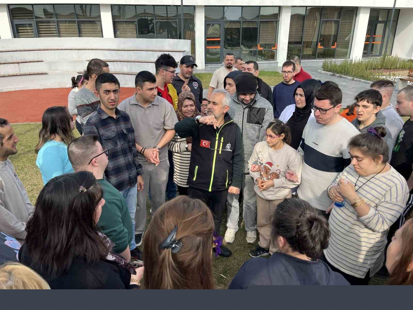 Deprem Haftası etkinlikleriyle 2 bin 700 kişiye afet bilinci aşılandı
