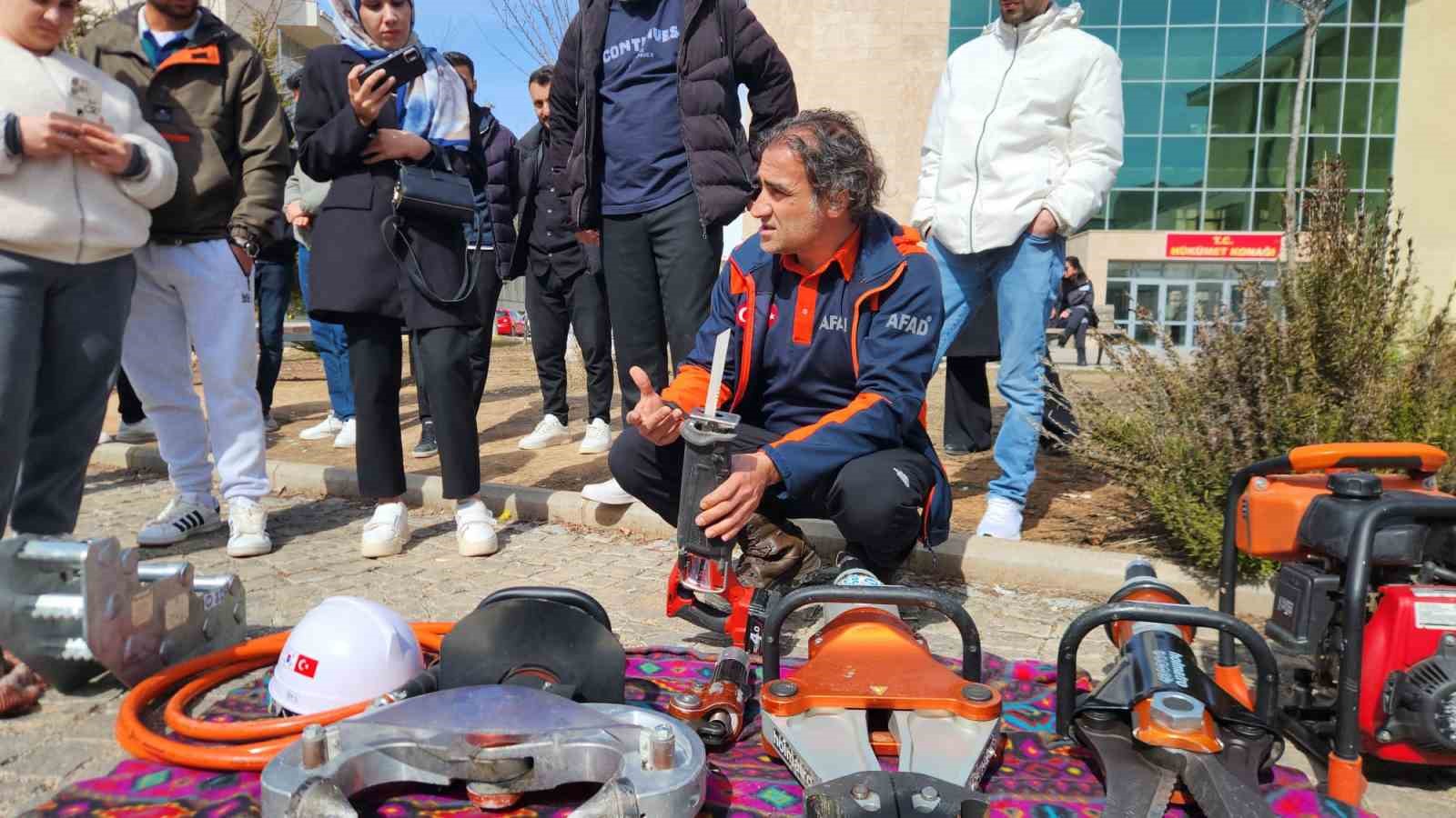 Deprem Haftası’nda Tunceli’de afet farkındalığı seferberliği
