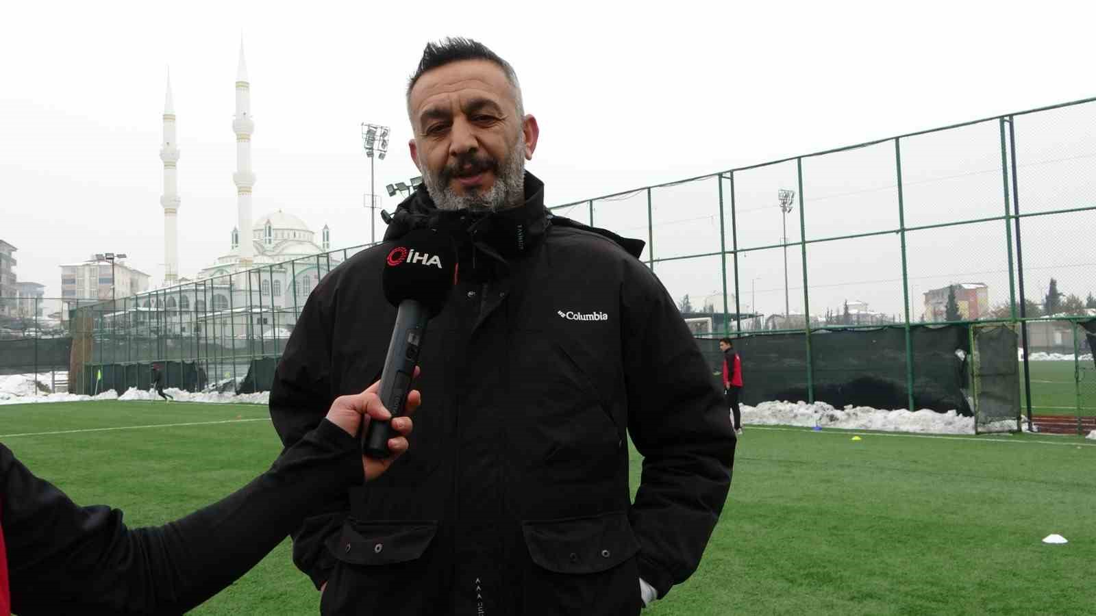 Depremde 4 futbolcusunu kaybeden Malatya ampute takımı pes etmiyor
