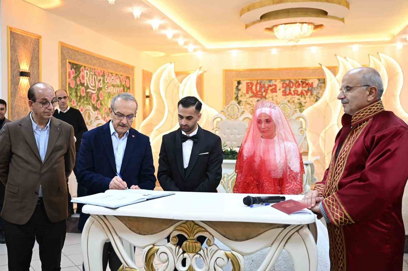 Depremde bacağını kaybeden genç, yaşadığı büyük acıların ardından yeni bir hayata adım attı
