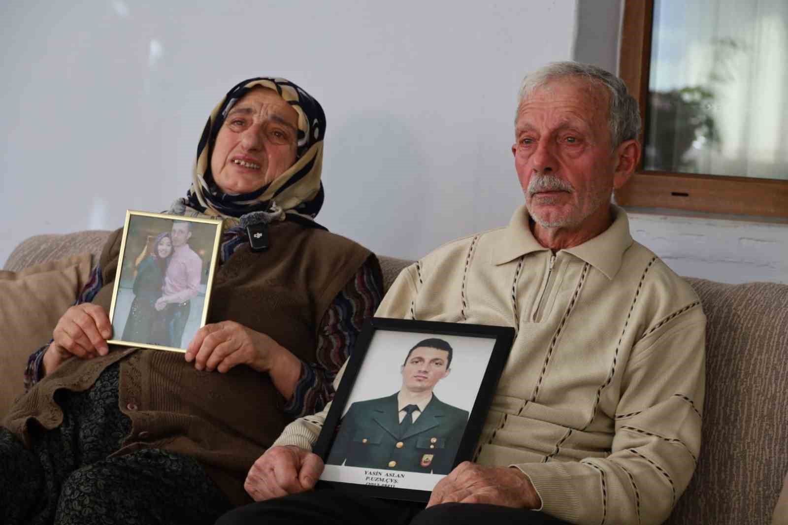 Depremde yok olan aile, yürekleri burktu
