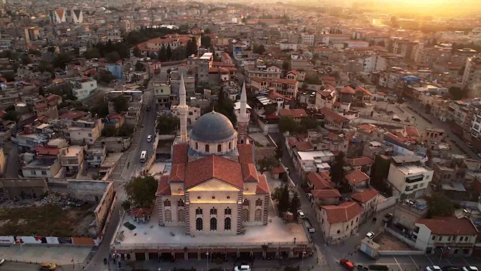 Depremde zarar gören Gaziantep’teki 12 tarihi eserin restorasyonu tamamlandı
Depremde zarar gören Gaziantep’teki 12 tarihi eserin restorasyonu tamamlandı