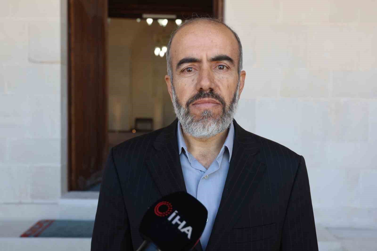 Depremin ardından inşa edilen 120. cami ibadete açıldı
