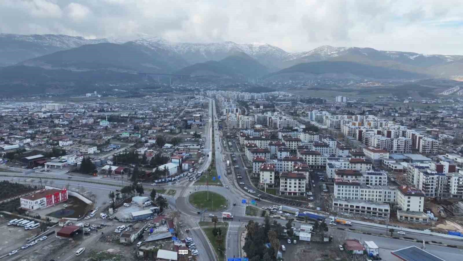 Depremin yıktığı Nurdağı küllerinden doğdu
