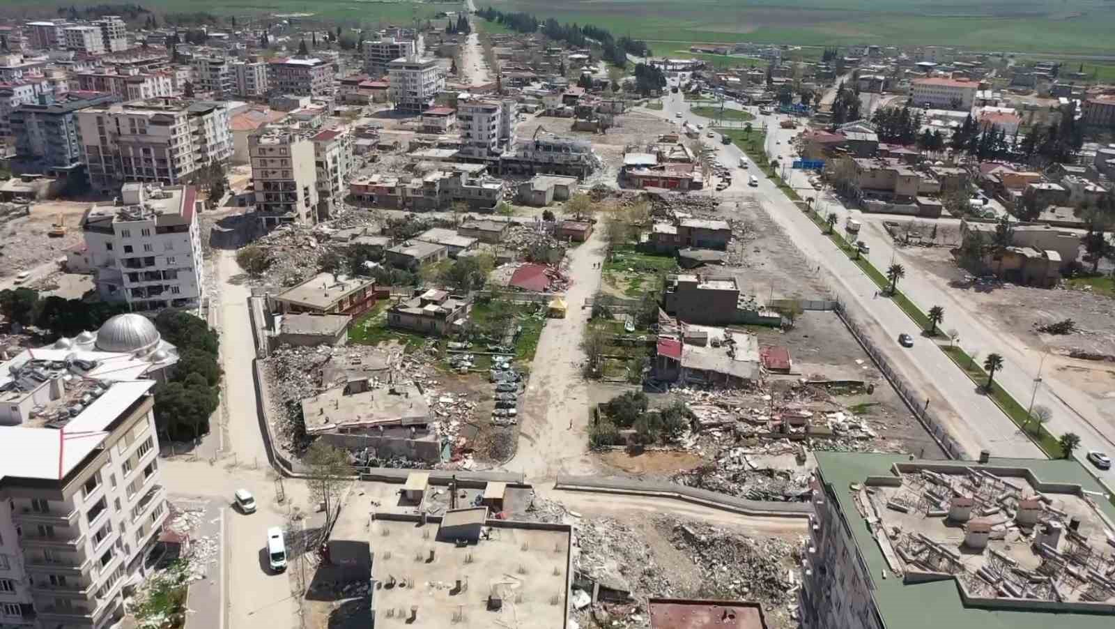 Depremin yıktığı Nurdağı küllerinden doğdu
