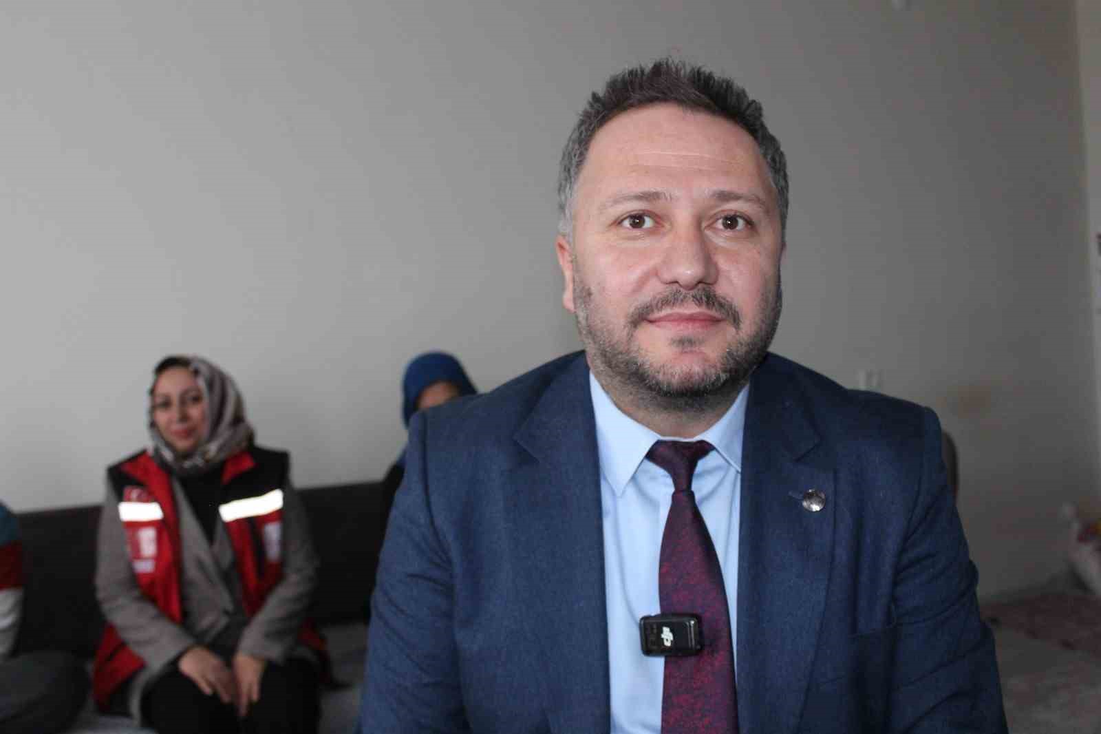 Depremzede 2 bin 500 aile Siirt’te hayata tutundu
