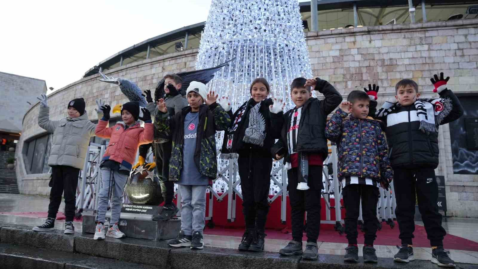 Depremzede gençler Süper Lig maçında moral buldu
