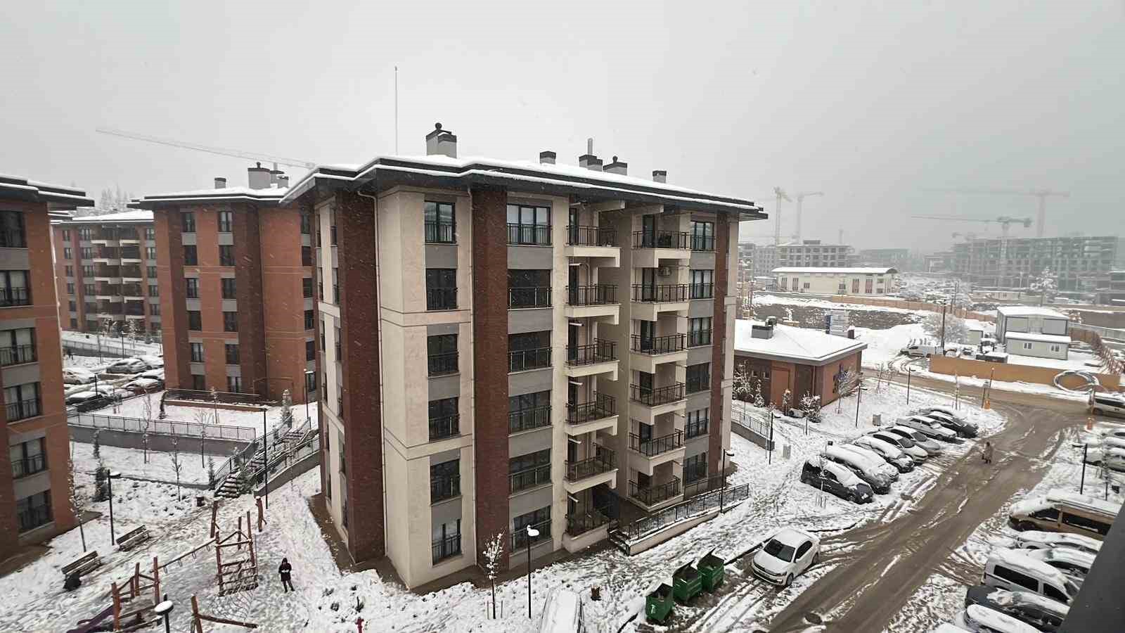 Depremzedeler, yeni yıla yeni yuvalarında giriyor
