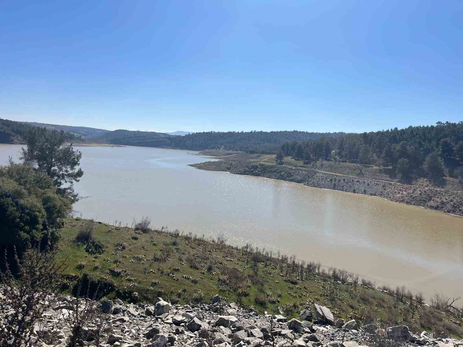 Derbent Barajı’nda su seviyesi zirvede
