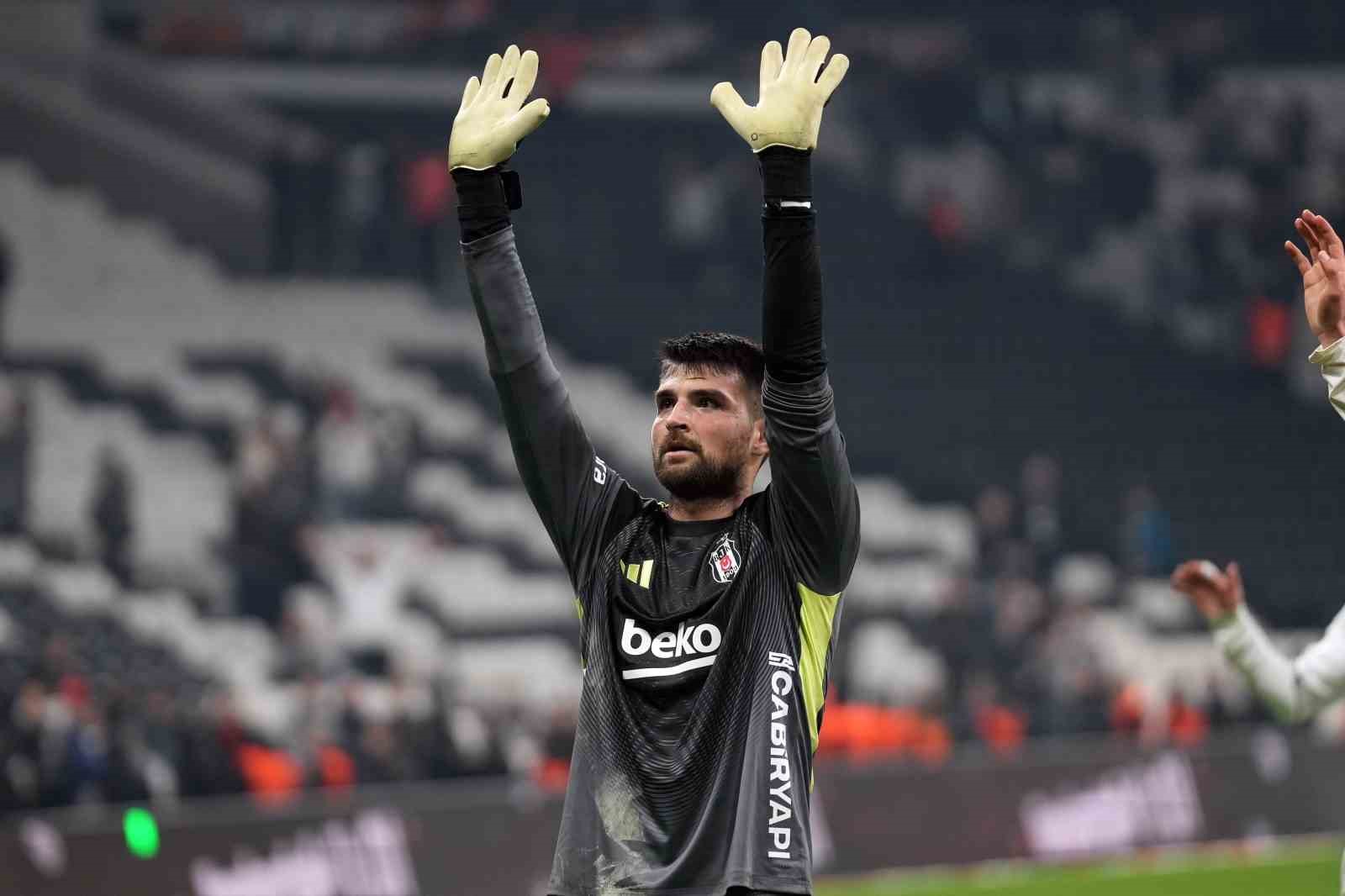 Derbide gözler kalecilerde
Derbide gözler kalecilerde