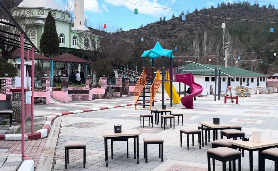 Dereli Kaplıcaları, kükürtlü suyuyla şifa dağıtmaya devam ediyor
