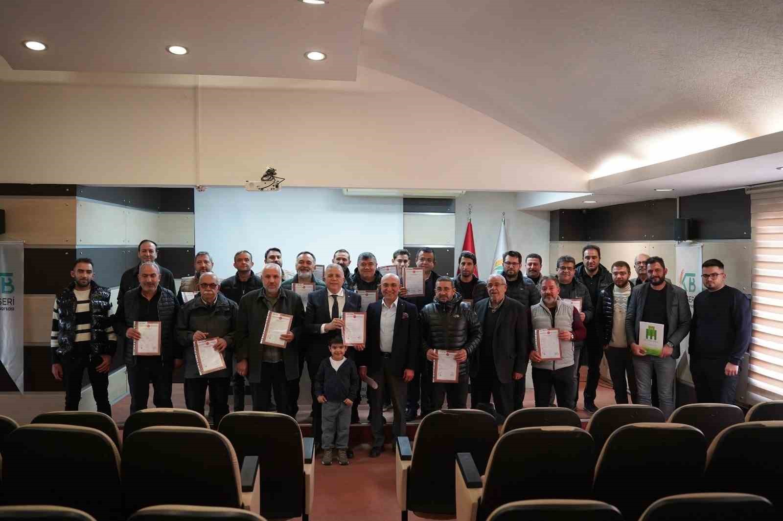 Dev projede tapular teslim edildi
