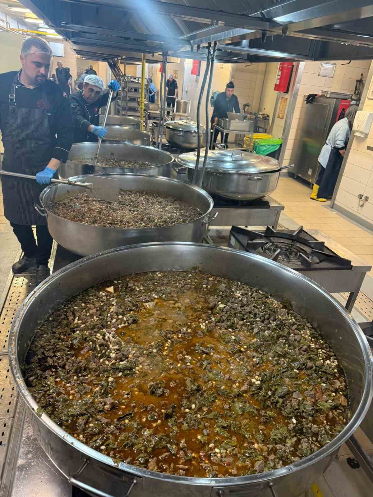 Develi’nin tescillenen lezzetleri bakanlıkta görücüye çıktı
