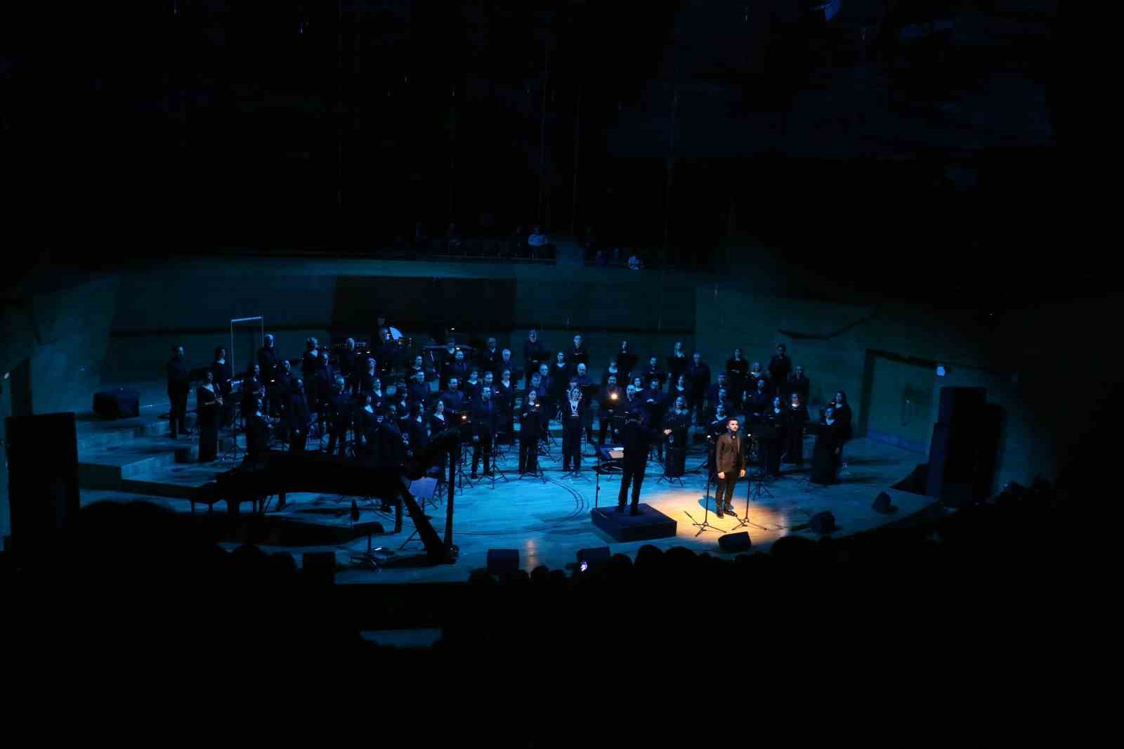 Devlet Çoksesli Korosu’ndan ‘Aurora’ Konseri
