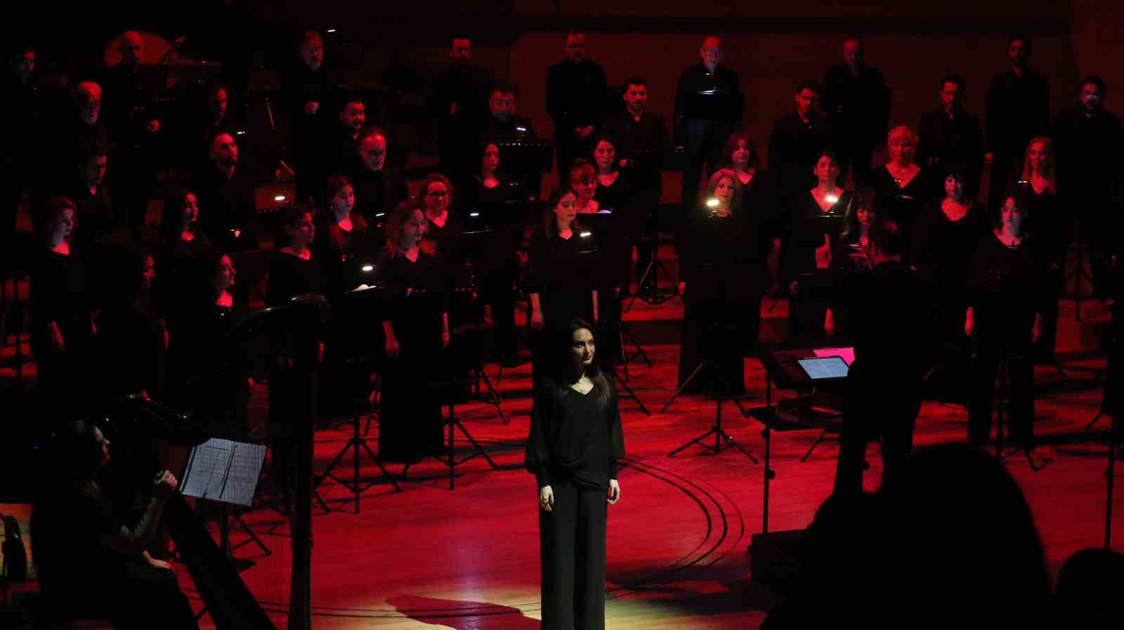 Devlet Çoksesli Korosu’ndan ‘Aurora’ Konseri
