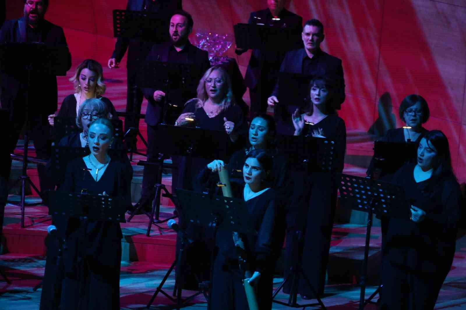 Devlet Çoksesli Korosu’ndan ‘Aurora’ Konseri
