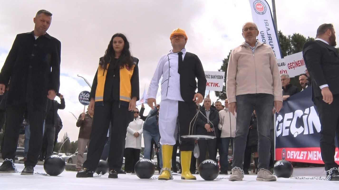 Devlet Memurları Konfederasyonu Genel Başkanı Kaya: "Memurumuz ayın sonunu getirecek maaşlara erişene kadar mücadelemizi sürdüreceğiz"
