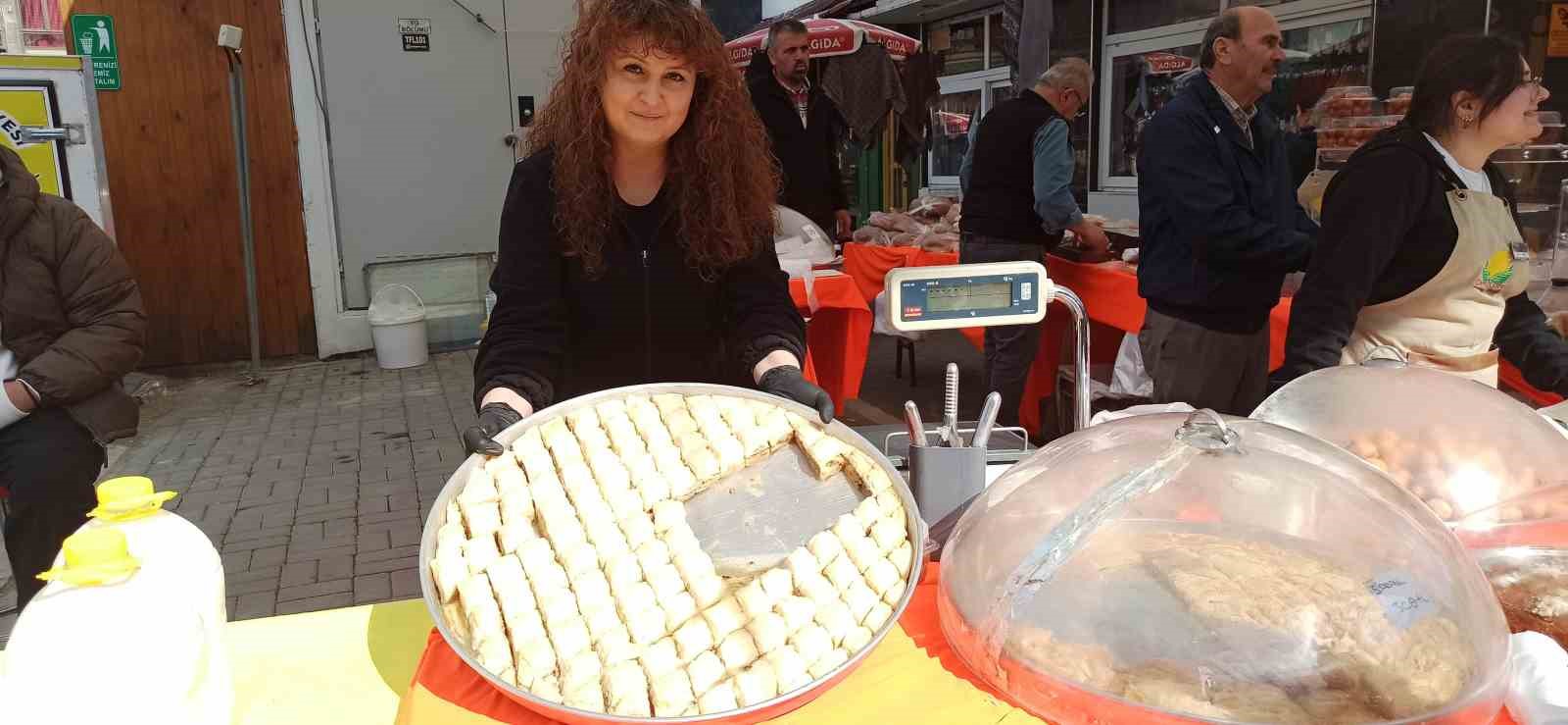 Devrek’in tescilli beyaz baklavası bayram sofralarına hazırlanıyor

