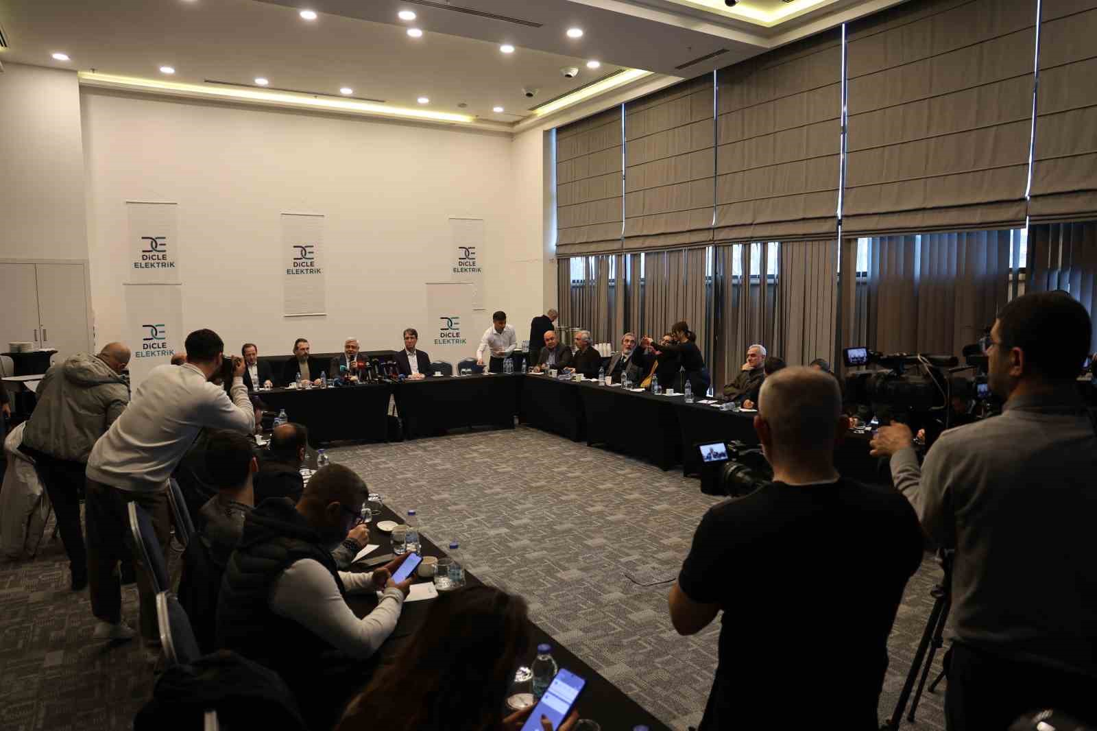 Dicle Elektrik 14 yılda sorumluluk bölgesindeki 6 ile 70 milyar yatırım yaptı
