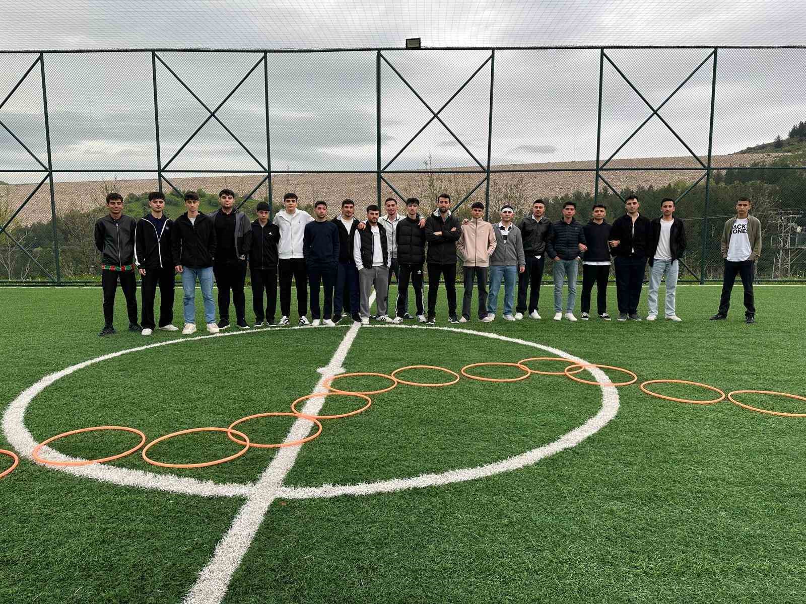 Dicle Selahaddin Eyyubi Gençlik Kampı gençleri ağırlamaya devam ediyor
